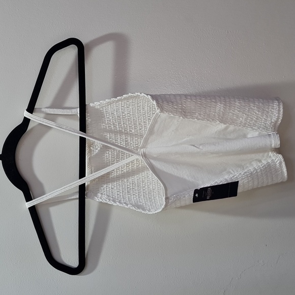 NWT HOLLISTER Tank Top - Picture 8 of 14